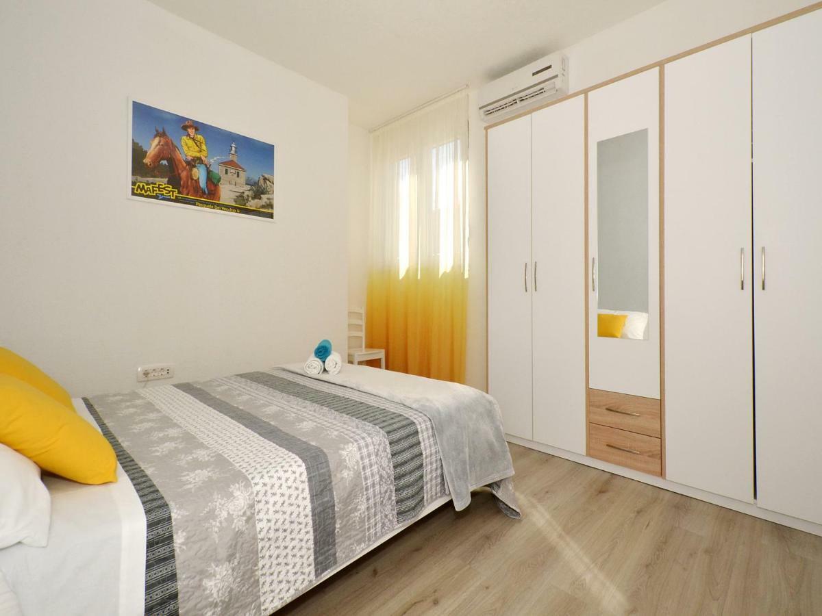 Apartment Arya Makarska Kültér fotó