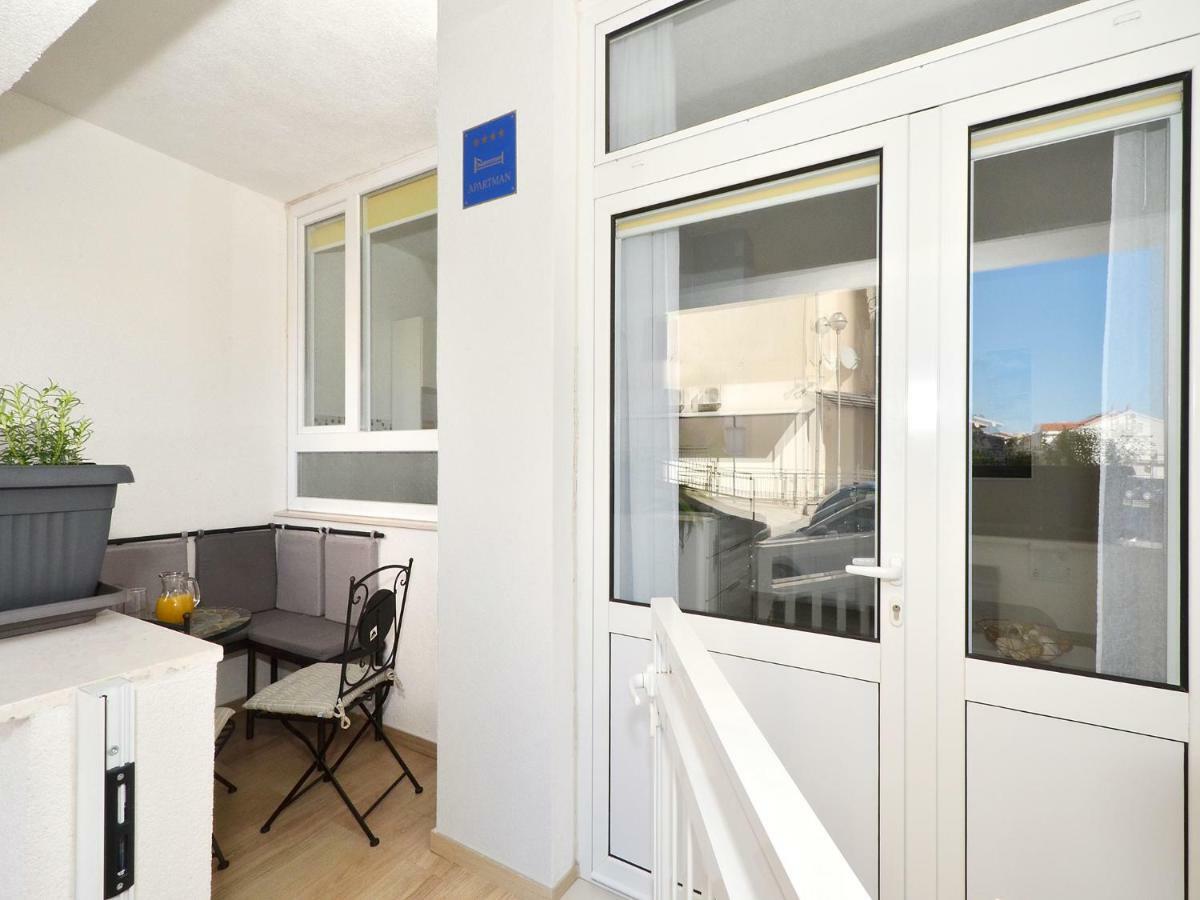 Apartment Arya Makarska Kültér fotó